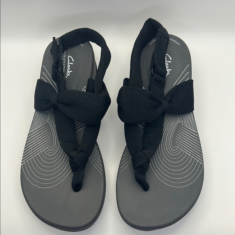 Clarks Black Arla Nicole Sporty Sandals with Cushioned Straps Size 7.5